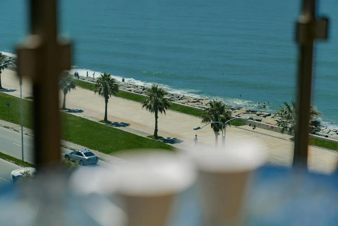 G-Point New Beach Batumi Apartment