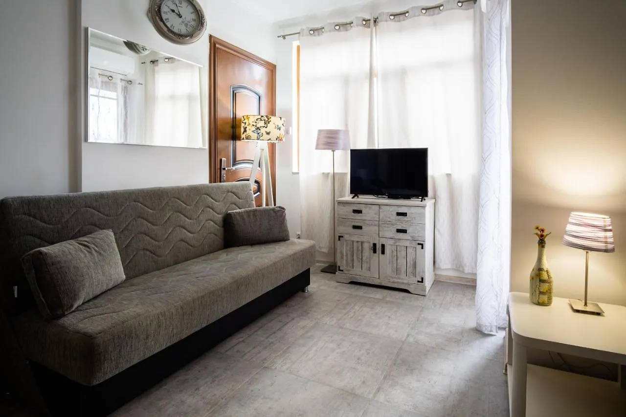 G-Point New Beach Batumi Apartment
